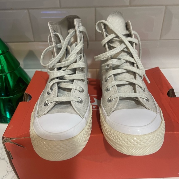 Converse - Picture 5 of 5